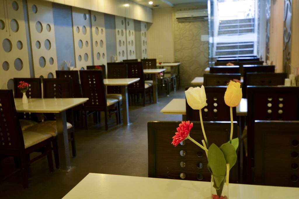 中央住宅酒店 瓦拉纳西 外观 照片